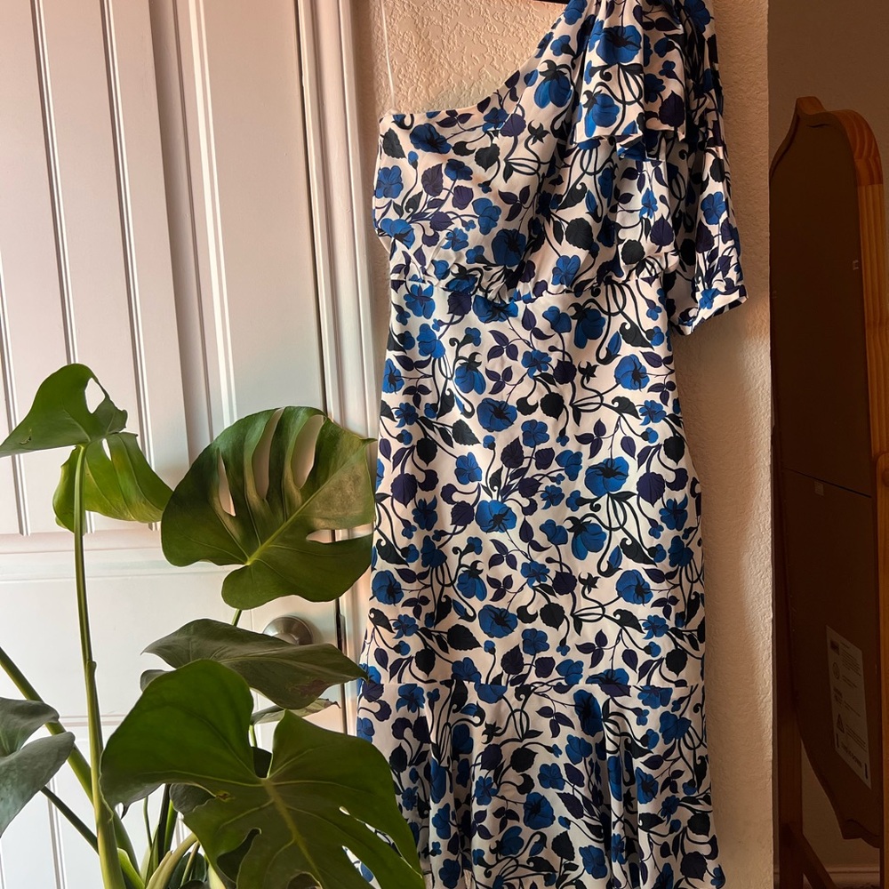 Saloni Juliet Silk Dress in Forget Me Not One Shoulder Blue Floral Print Size 2 - Picture 4 of 7